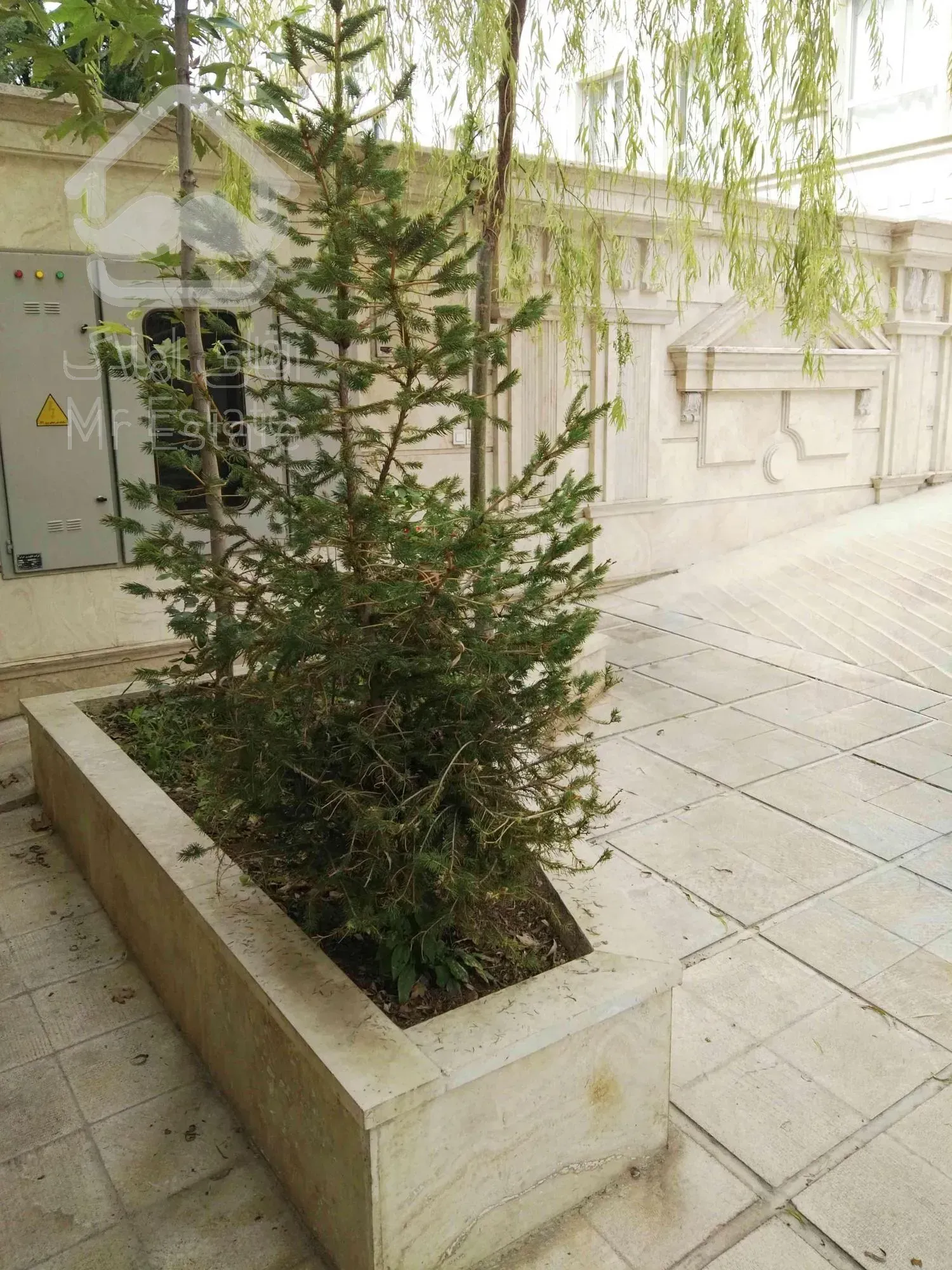 خرید و فروش آپارتمان سه خواب سازمان برنامه شمالی