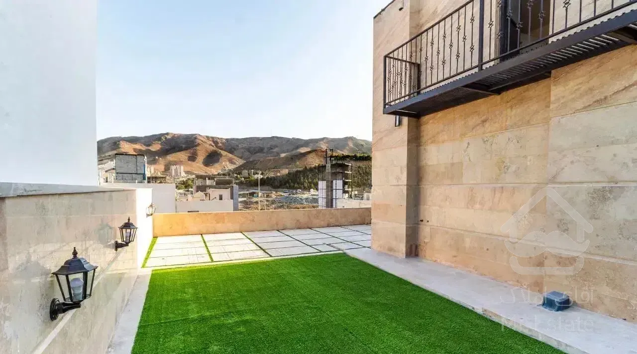 ۱۳۰متر*۲ سال ساخت* حاشیه هنرستان*۳ نبش خوشگل