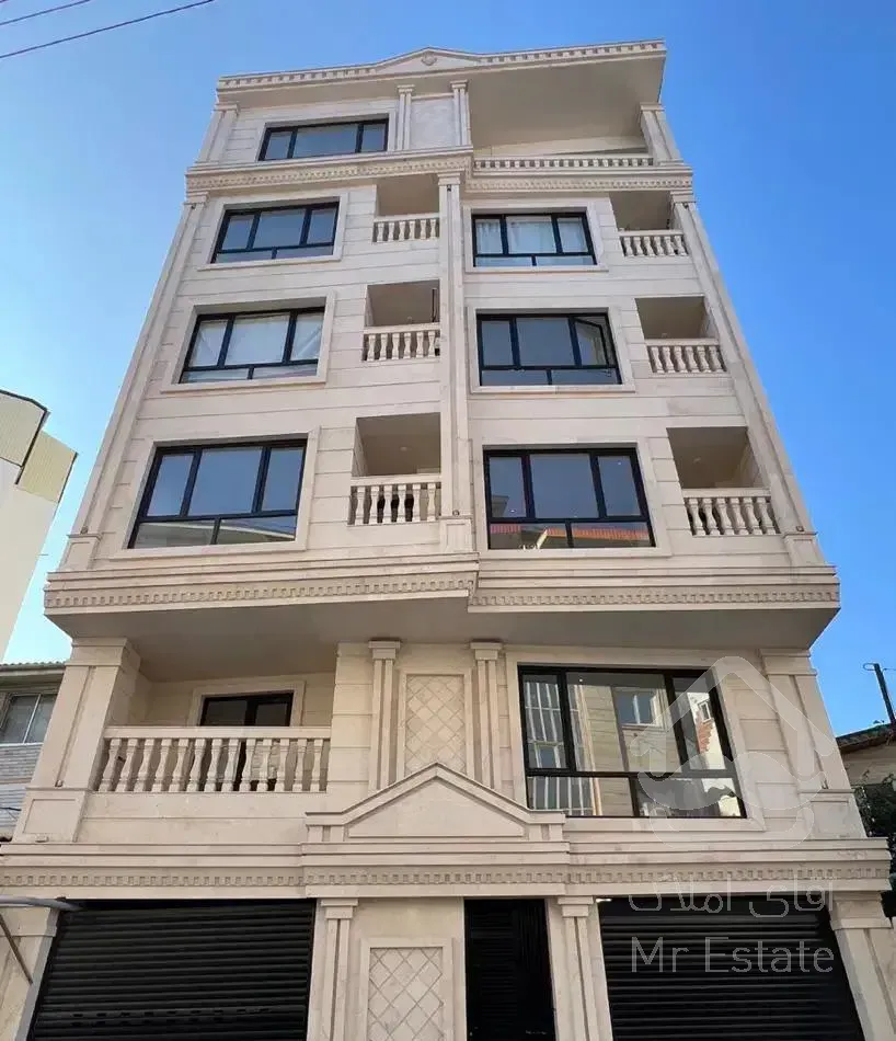 فروش واحد ۸۲ متری کلیدنخورده خوش نقشه در جمهوری