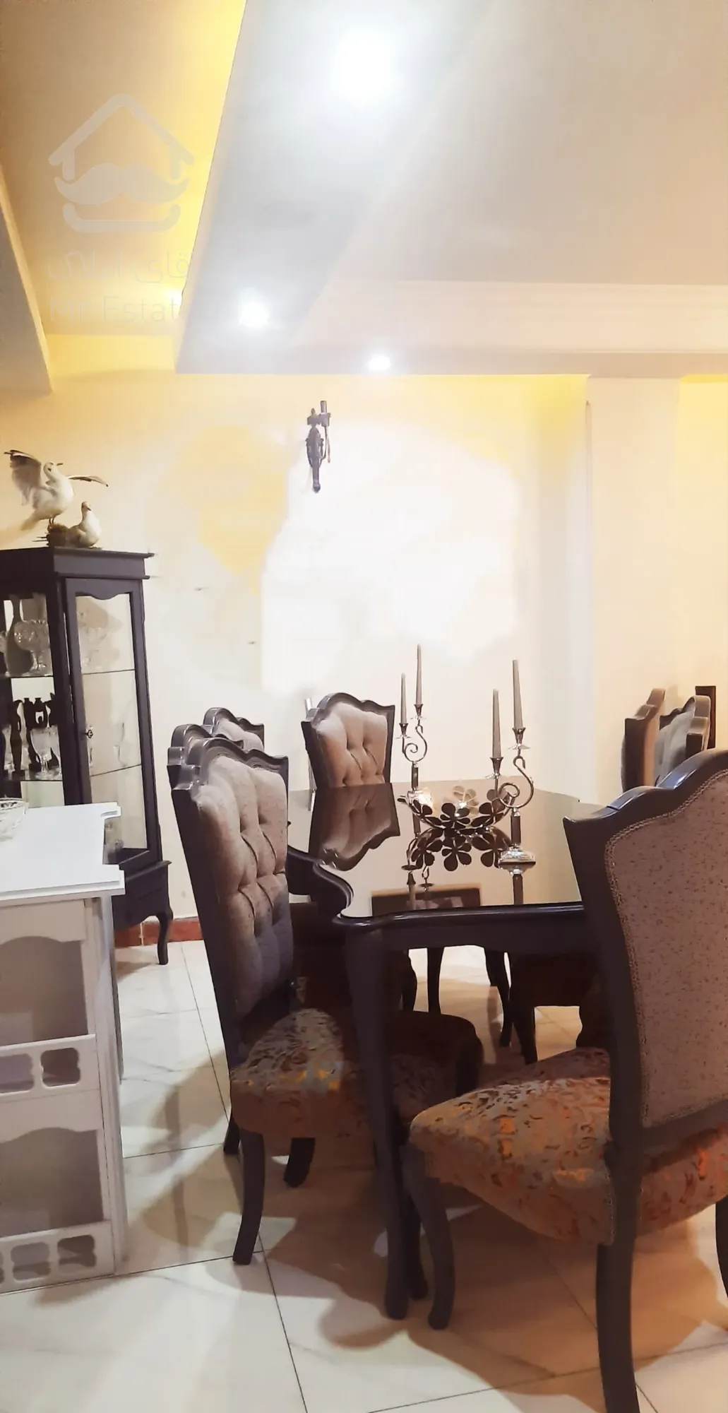 فروش آپارتمان  ۱۱۵ متری در ناژوان  باقیمت عالی