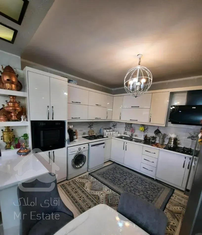 واحد ۱۰۵ متر / فول امکانات / خانه اصفهان