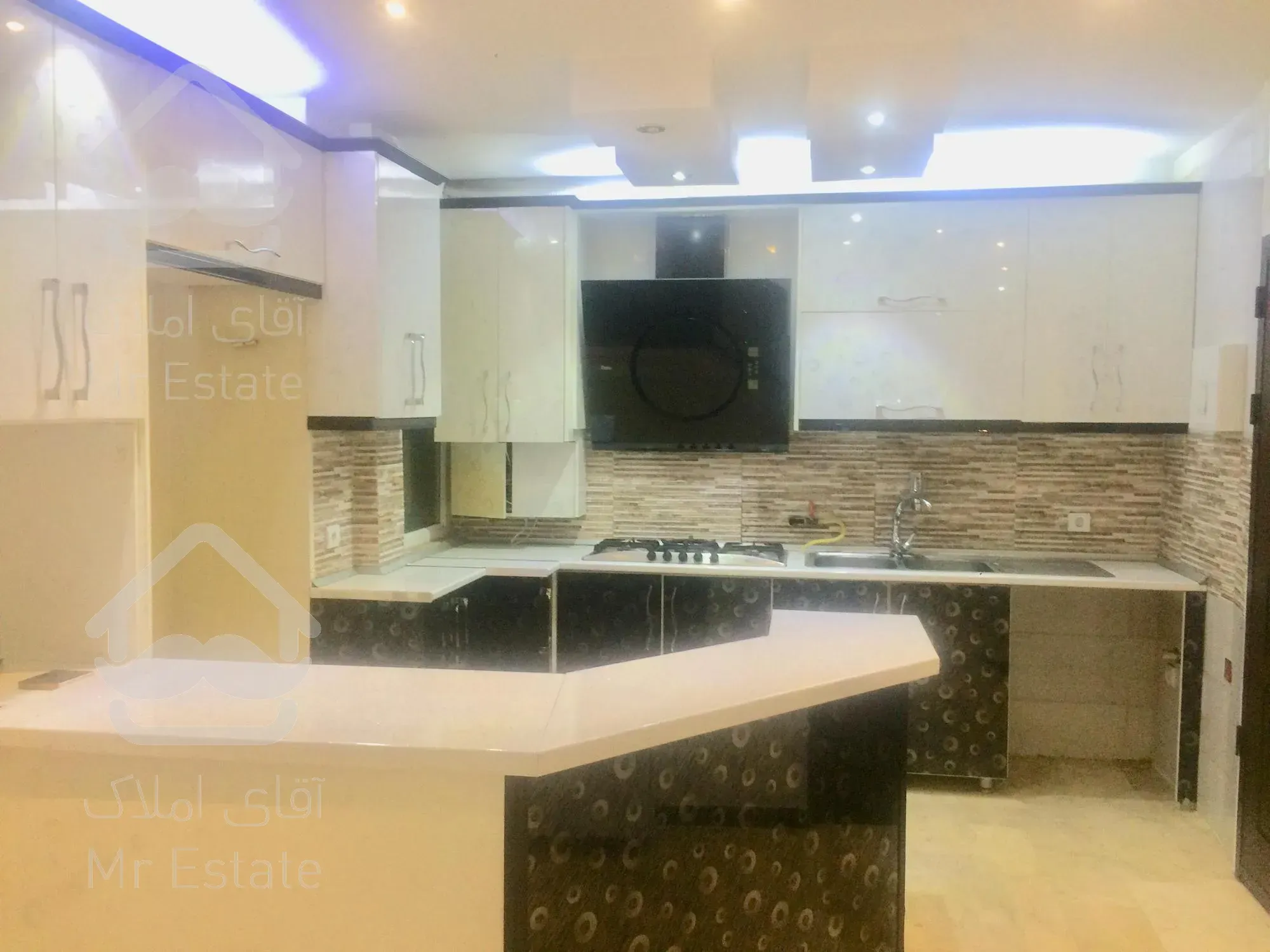 ۷۹ متر آپارتمان مسکونی واقع در بهنام