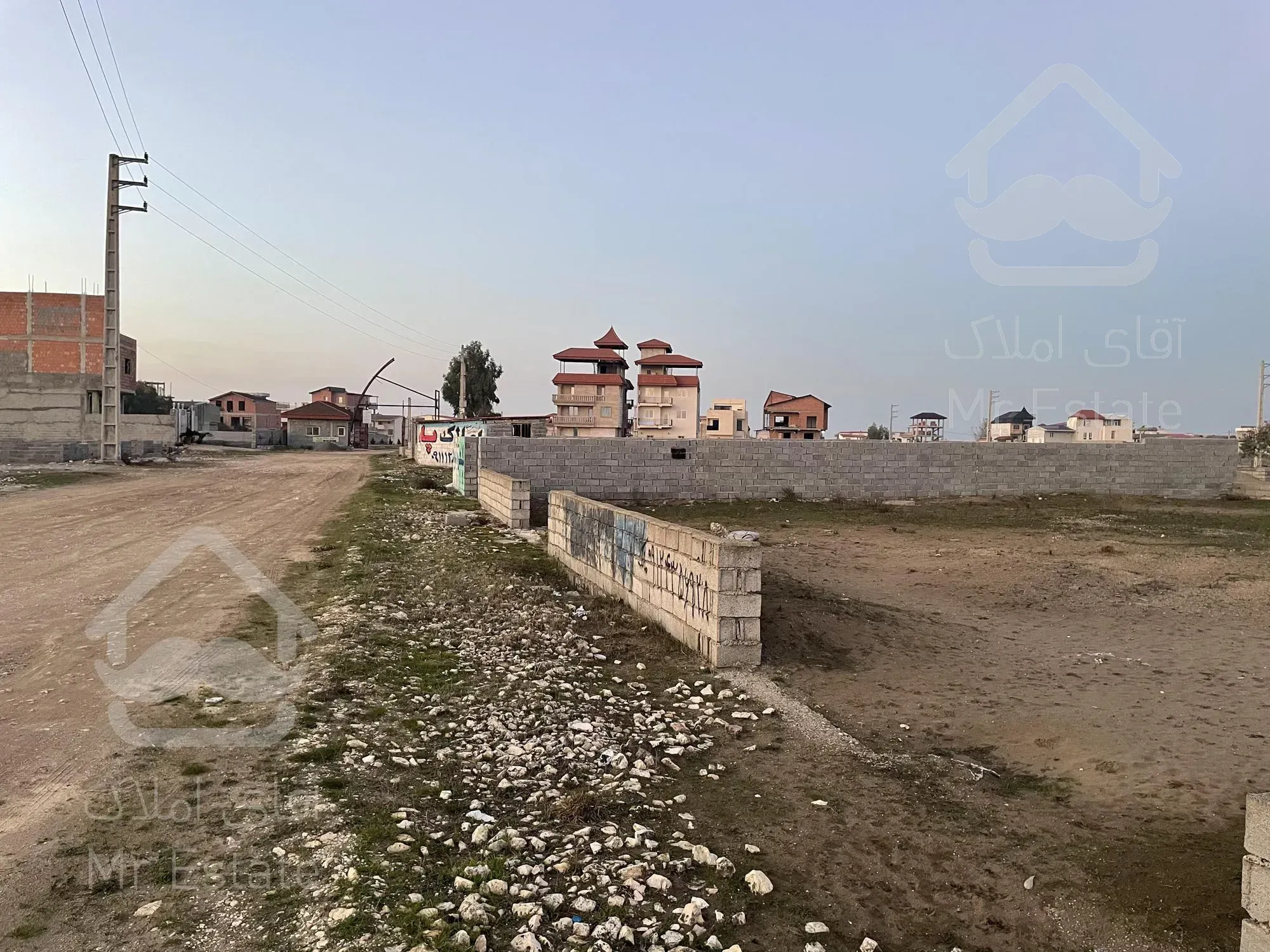 زمین ۱۵۰متری داخل بافت ساری