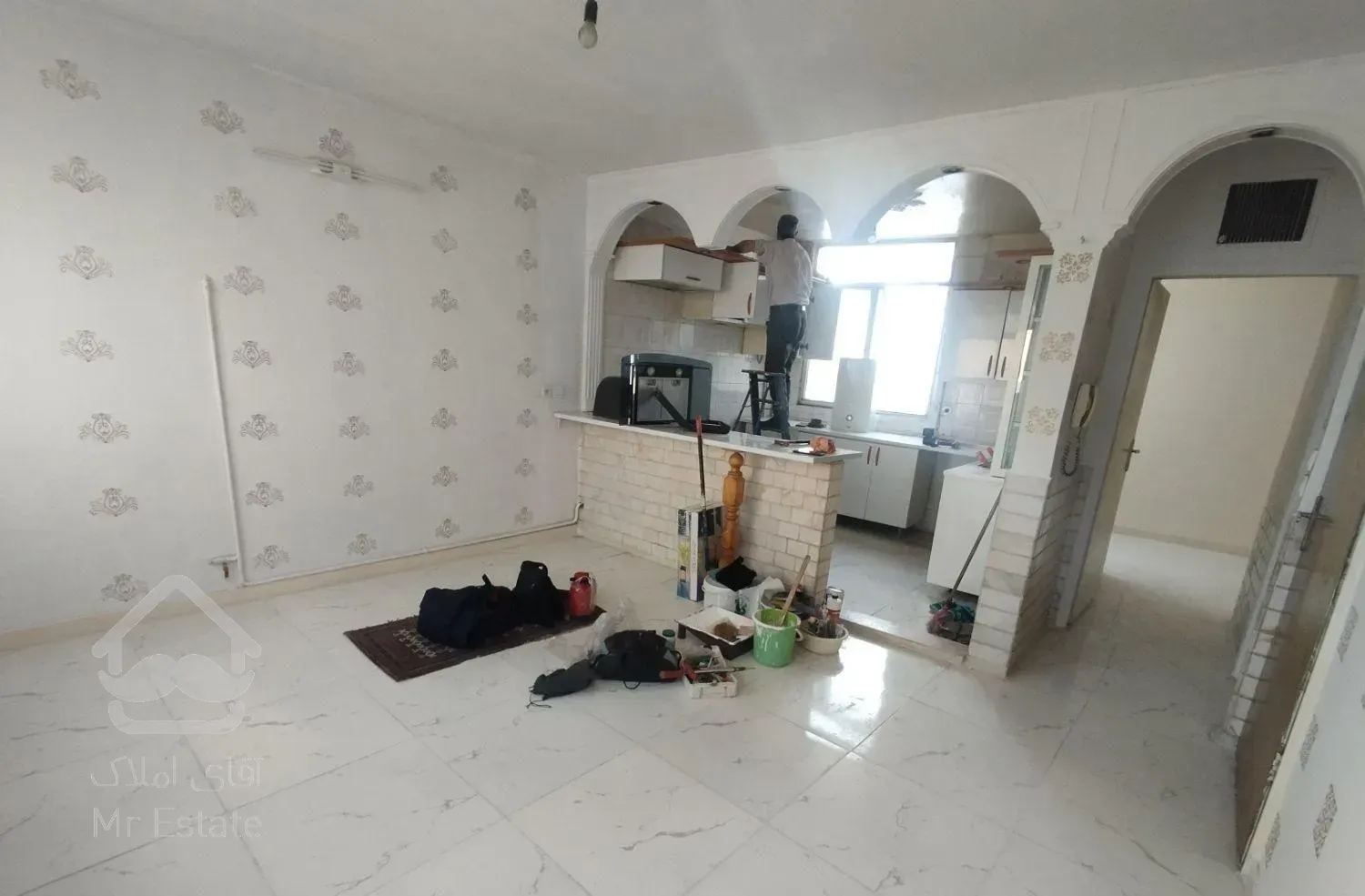 ۴۹ متری/تخلیه/طبقه۳سندی/تکواحدی/ساخت۸۵