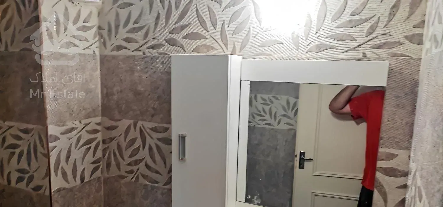 کلیم کاشانی ۹۰ متری تک واحدی فوق العاده پر نور