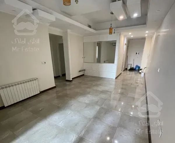 ۷۵ متر  بر خیابان اصلی درکه موقعیت اداری و مسکونی