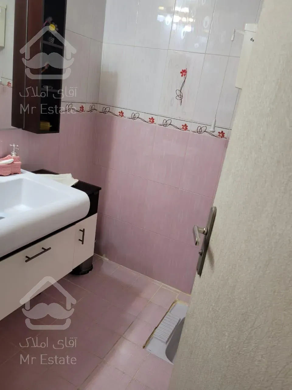 رهن و اجاره اپارتمان 140 متری در کوی فراز