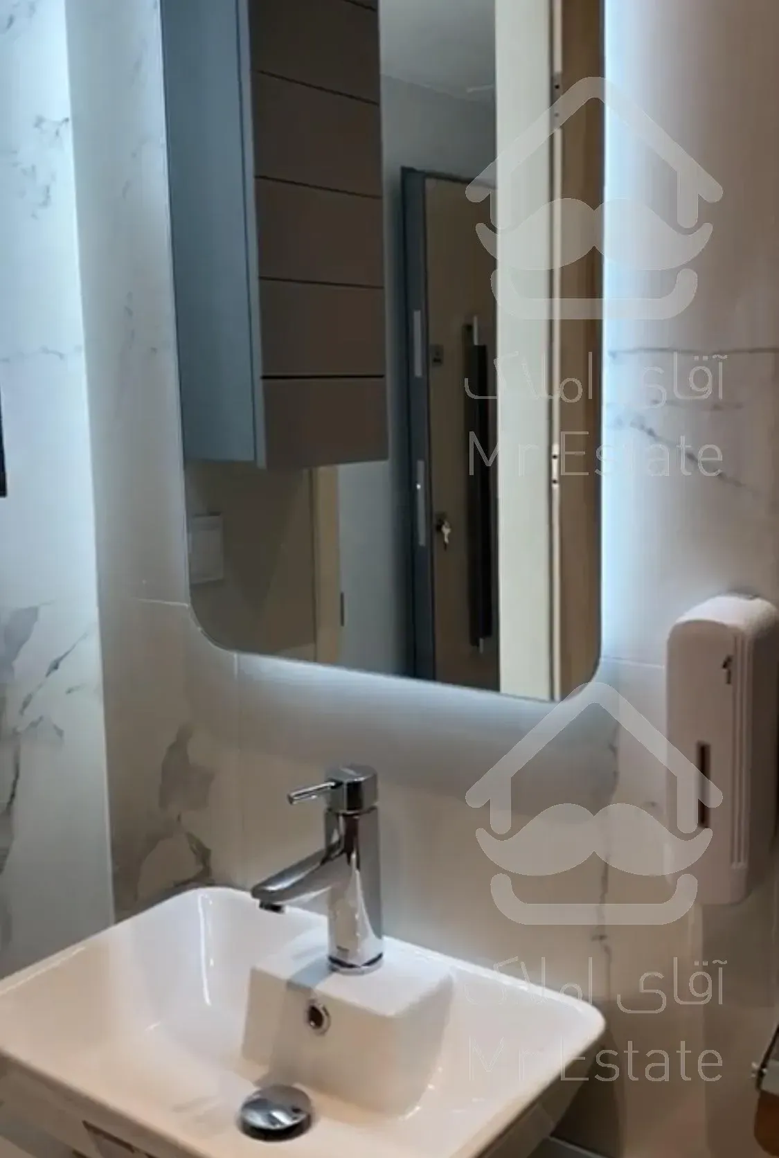 رهن و اجاره آپارتمان ۱۲۰ متری فرمانیه ۳ خواب کرید نخورده لاکچری