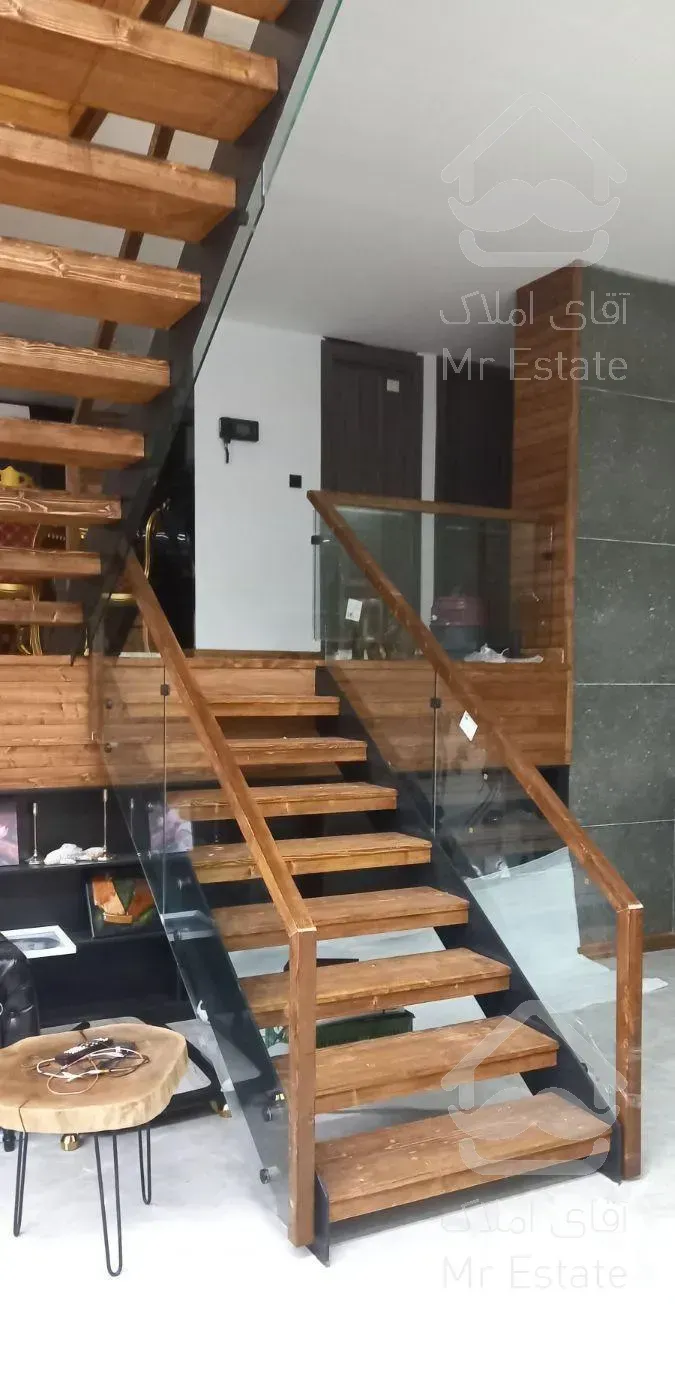 شیشه سکوریت و نرده نایس استیل