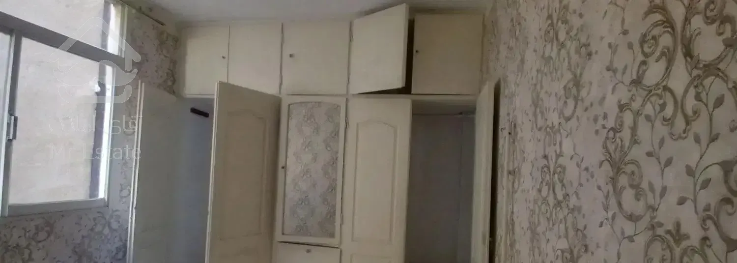 ۶۰ متر   تخلیه  طبقه اول بدون شارژ