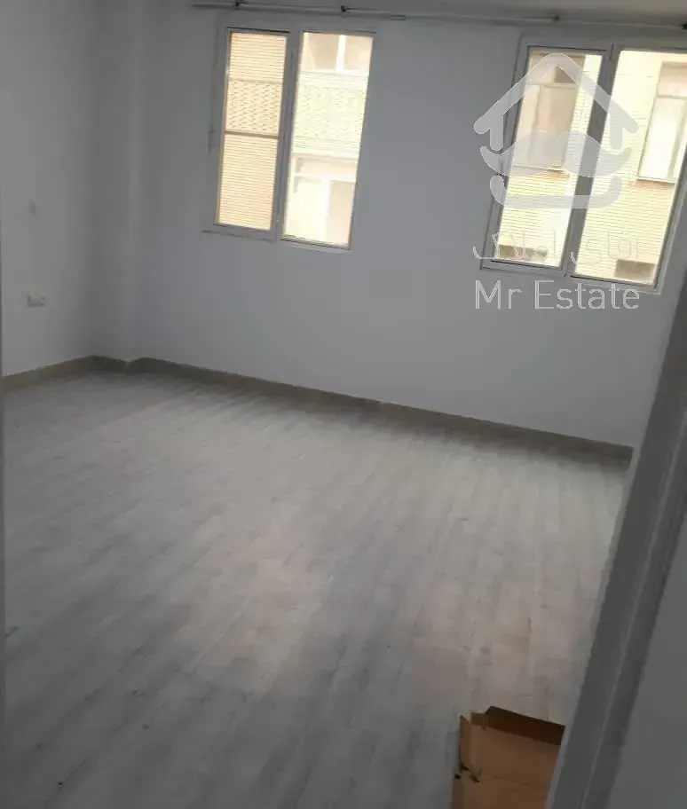 آپارتمان ۵۸ متر تک واحدی طبقه اول کمیل پارک رضوان