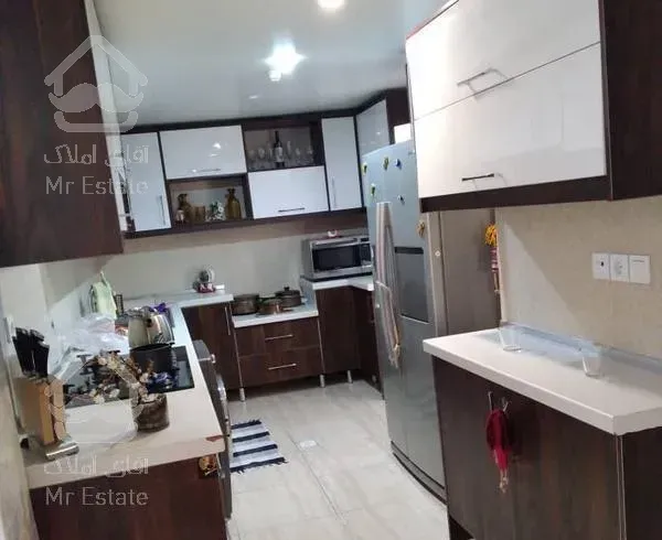 آپارتمان ١٧٠ متر بلوار اردستانی شهرک دانشگاه شریف