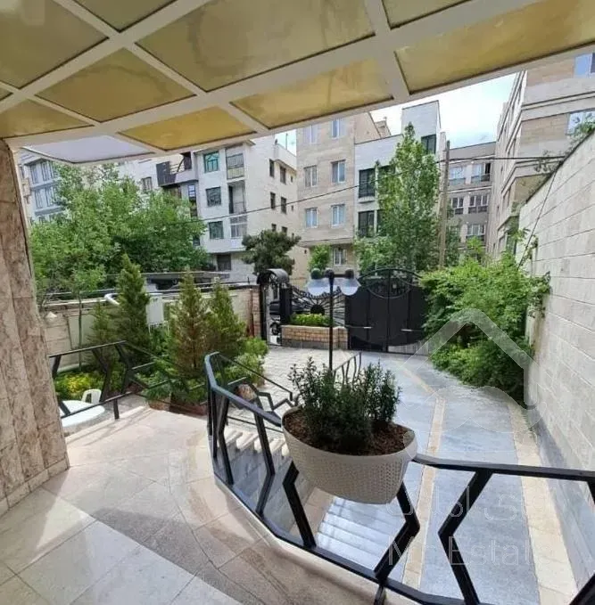 78 متر فول امکانات (ارشی)