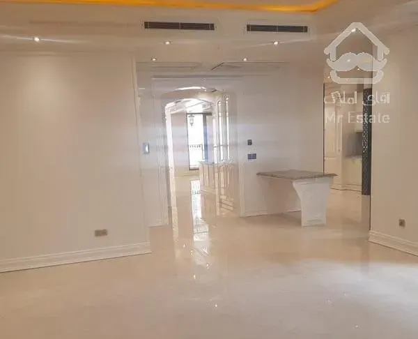 خرید و  آپارتمان ۲۵۰  متری اقدسیه سپند