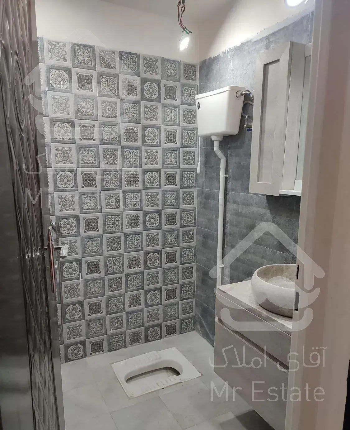 آپارتمان ۱۲۵ متر گیلاوند(خیابان سپاه)