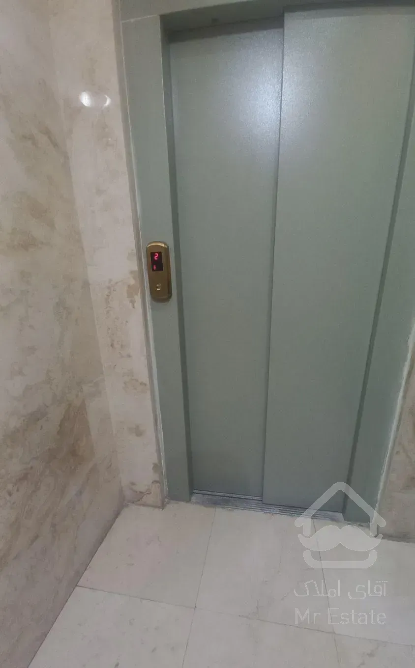 رهن آپارتمان ۶۸ متری ۱ خوابه در استخر،شیک