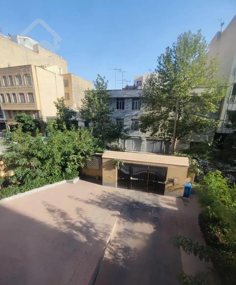 65متر/2خواب/بازسازی کامل/روبه آفتاب