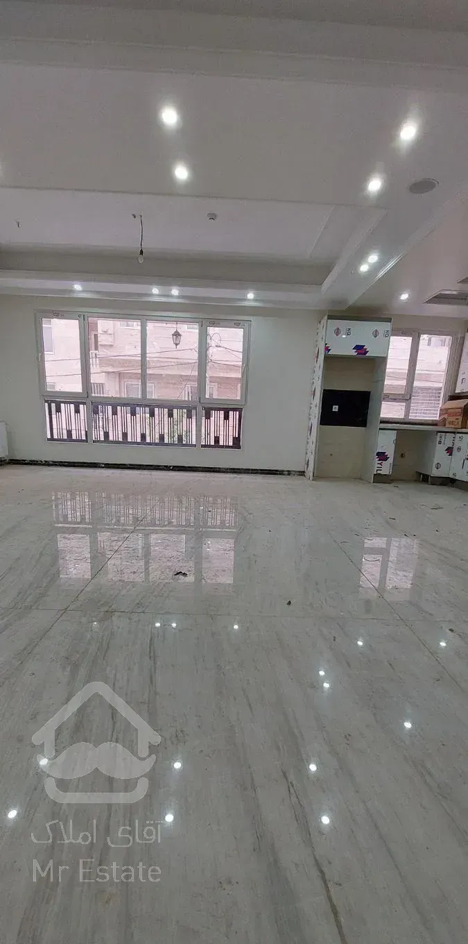 ۹۵متر/نوساز/شهرک پاسداران/سالن پرده خور