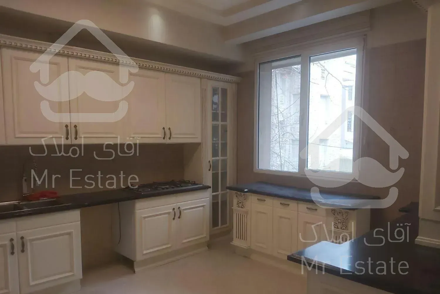 نیاوران ۲۴۷متر غرق نور