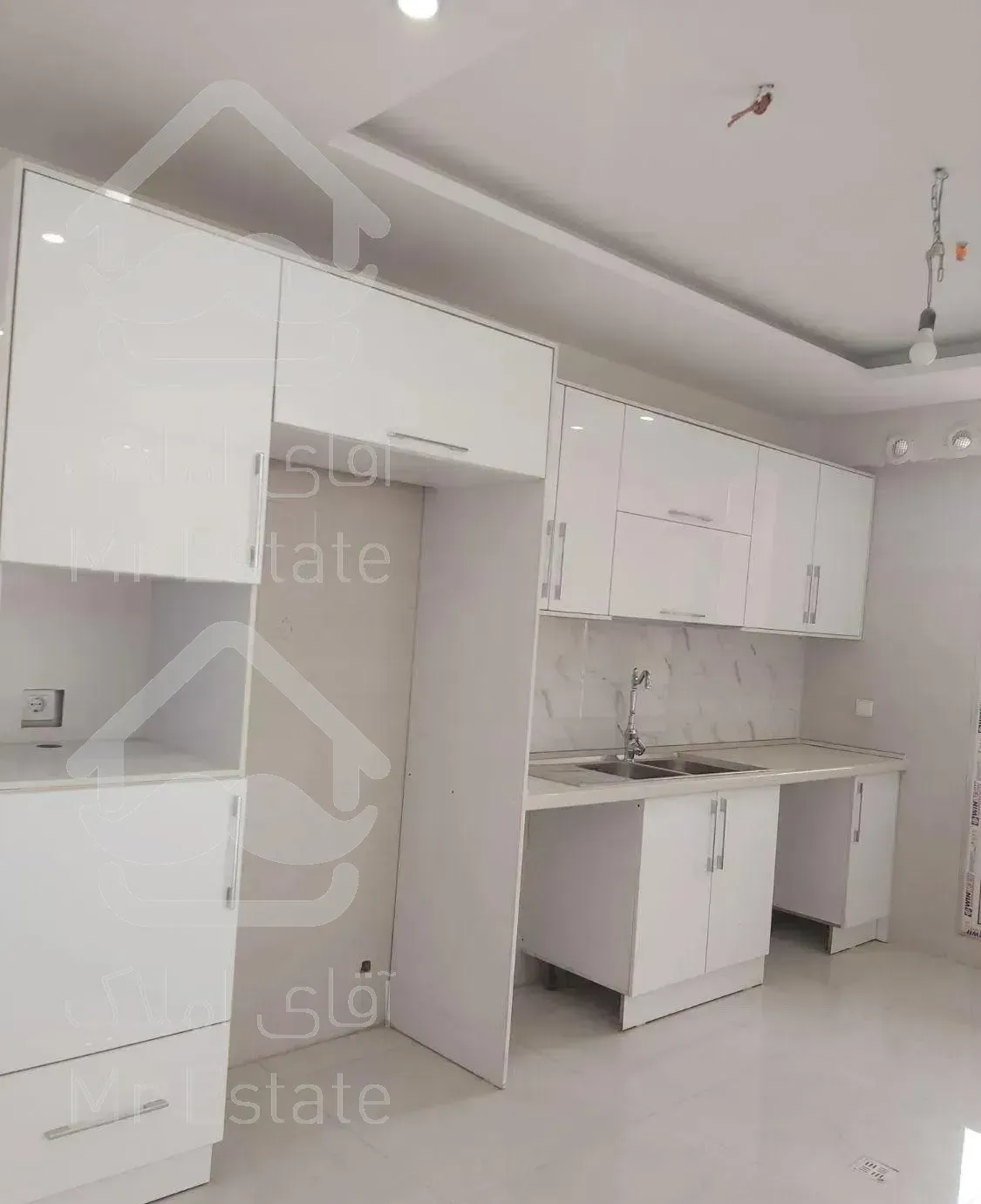 پاسداران،برجی  رونیکا پلاس،۱۷۲مترسه خواب