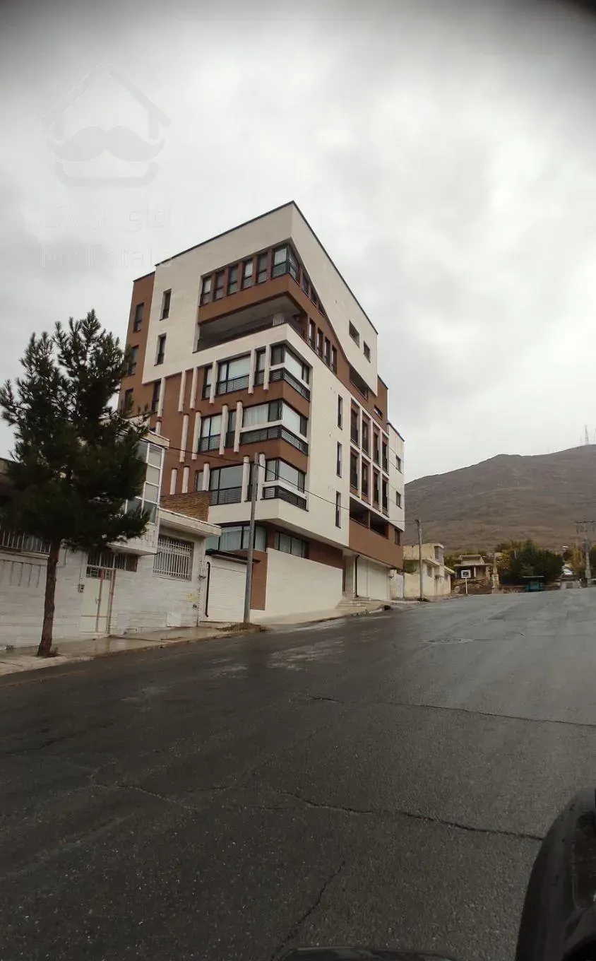 آپارتمان نوساز ۱۴۰۳ واقع در کوی فرهنگیان