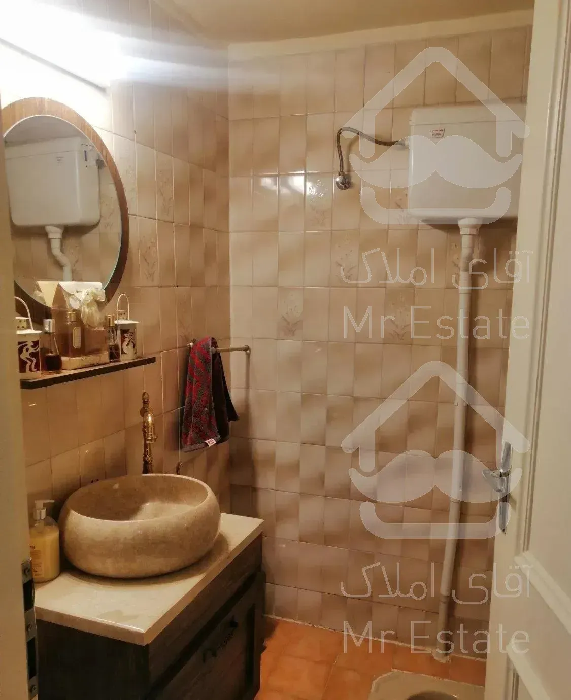 110 متر آپارتمان نزدیک مترو شریعتی قابل تبدیل