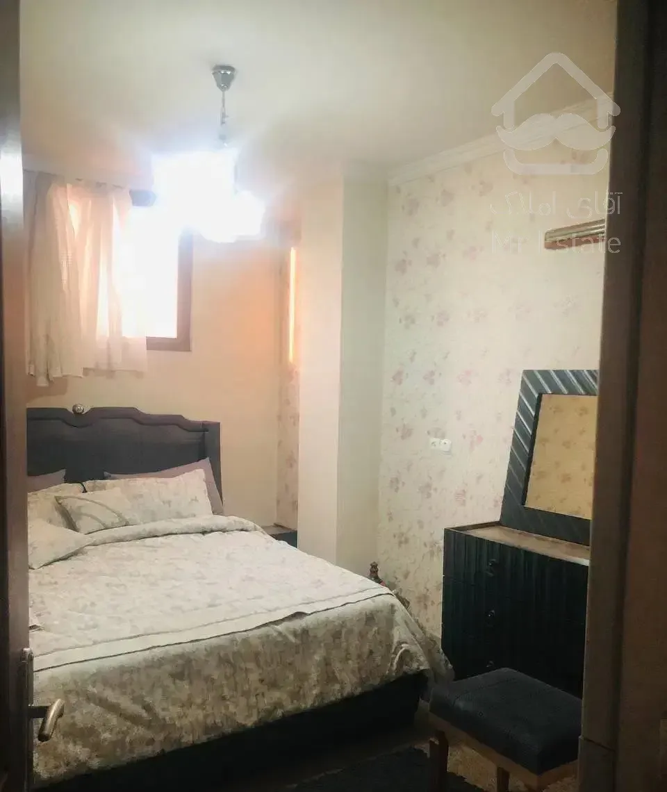 منزل ۱۰۰ متری رزمندگان طبقه اول