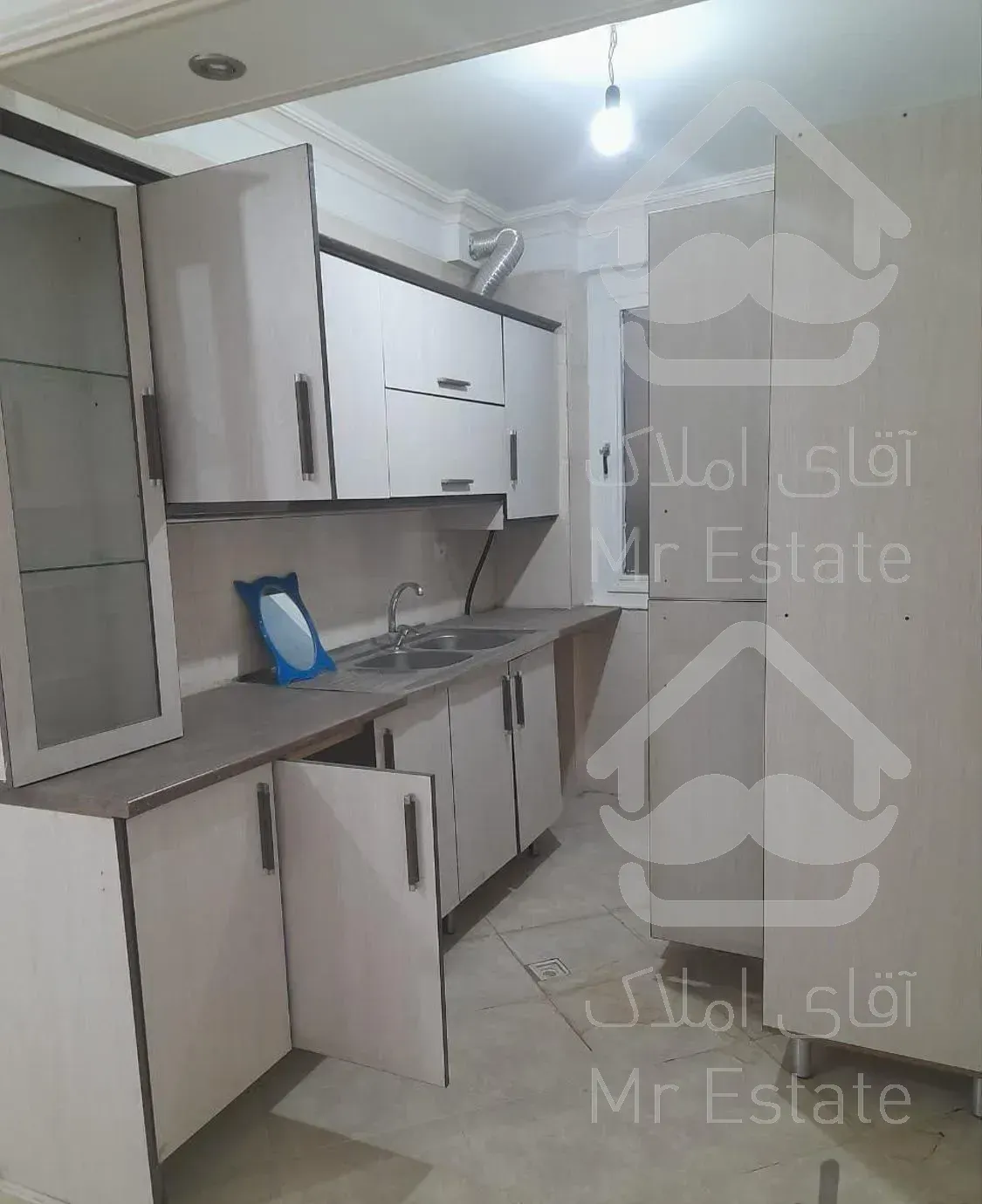 ۴۵ متری شمالی رو به افتاب طبقه ۴