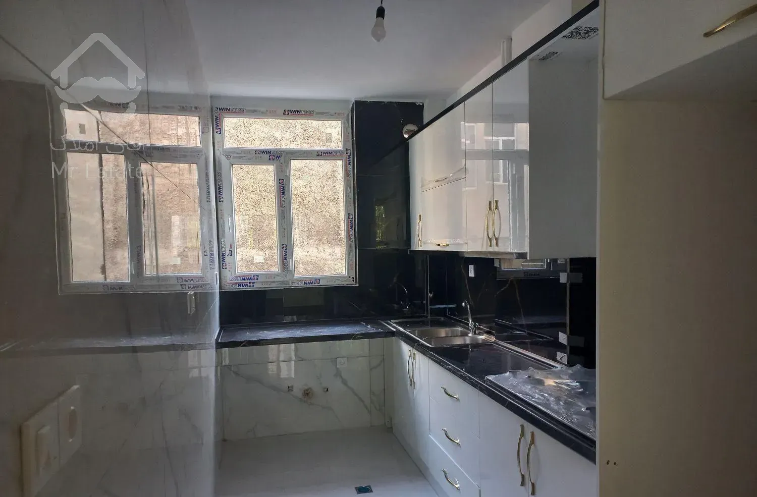 فروش واحد ۶۷ متری لوکس در میدان پروین