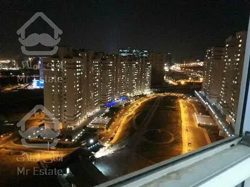 رهن و اجاره آپارتمان لوکس در برج شیک آسمان دریاچه