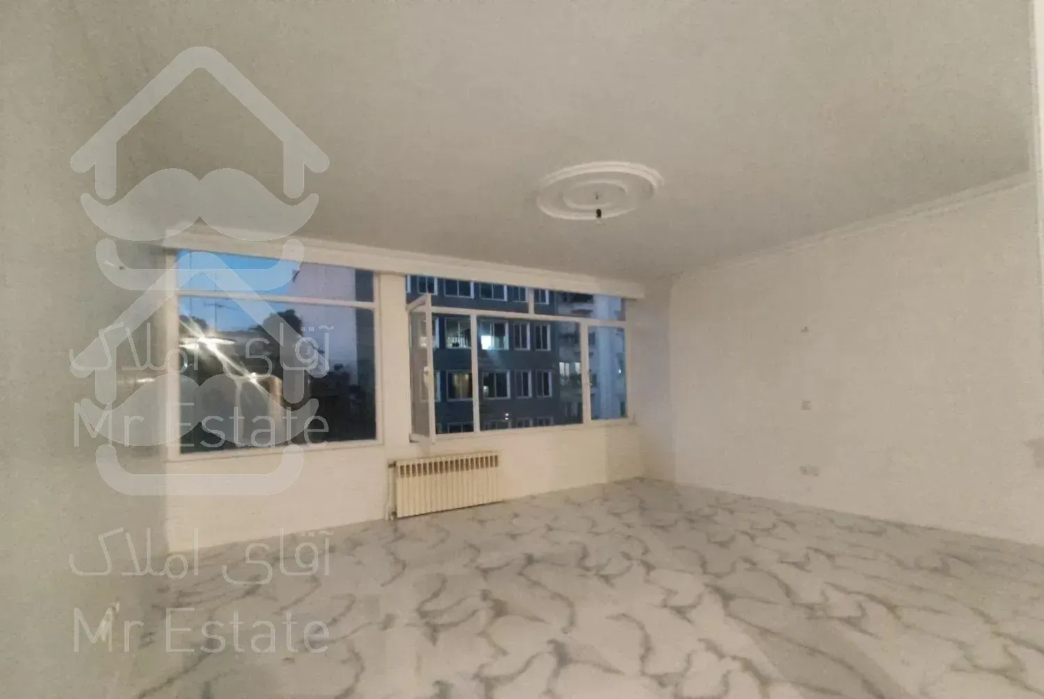 مطهری سنایی ۱۶۰ متر دو خوابه با بالکن سراسری