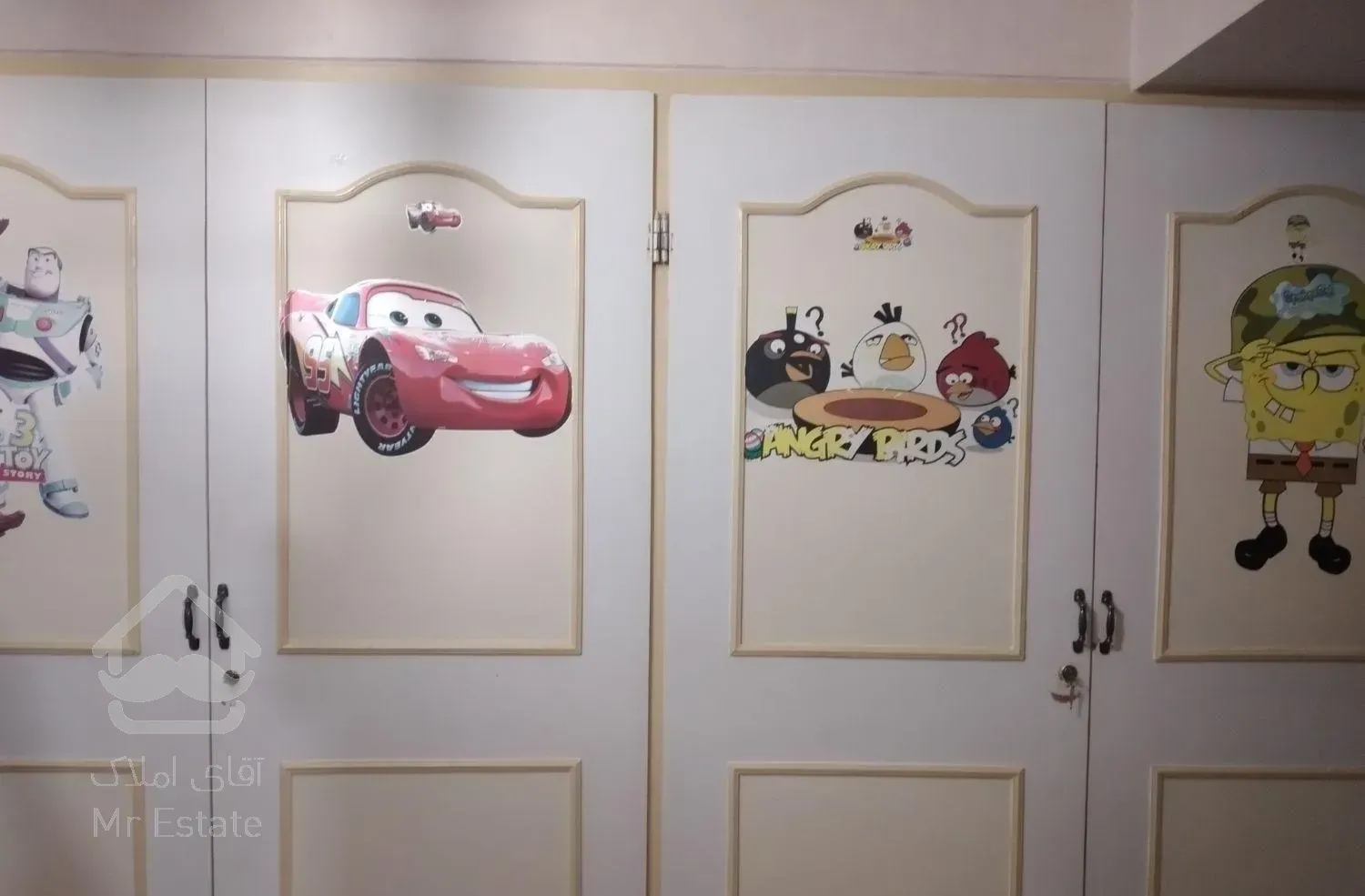 اجاره آپارتمان ۵۵ متری ۱ خوابه طبقه ۳ در چیتگر