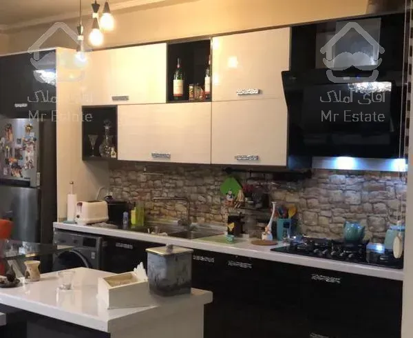 ۱۰۰متری فلکه اول صادقیه