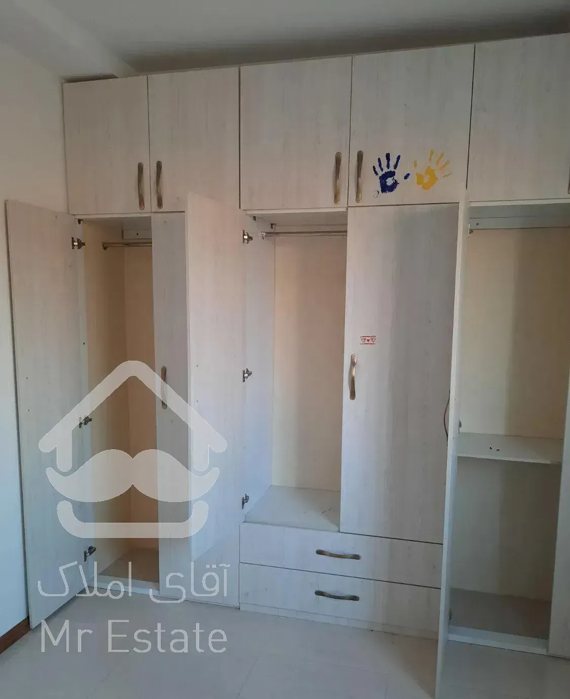 آپارتمان ۳خوابه کوی بیمه