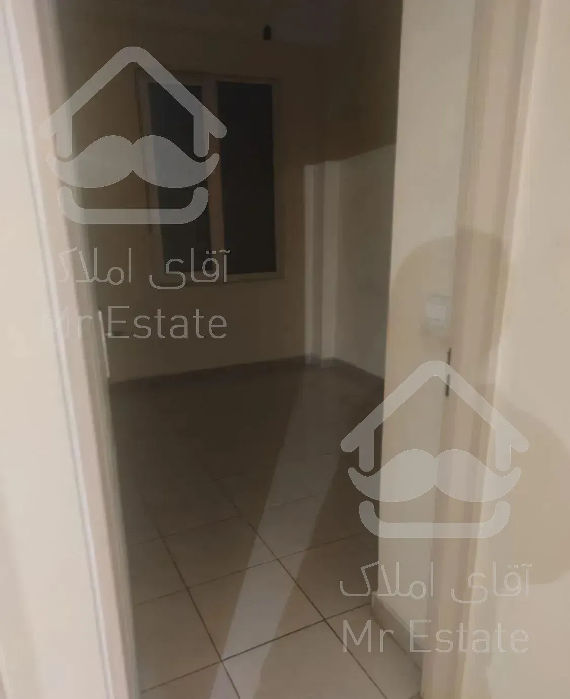 آپارتمان ۹۷ متری سه خوابه