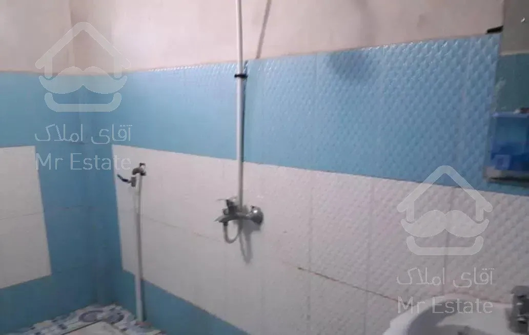 دوخوابه بهداشتی با حیاط و پارکینگ بعد گیسوم اسالم