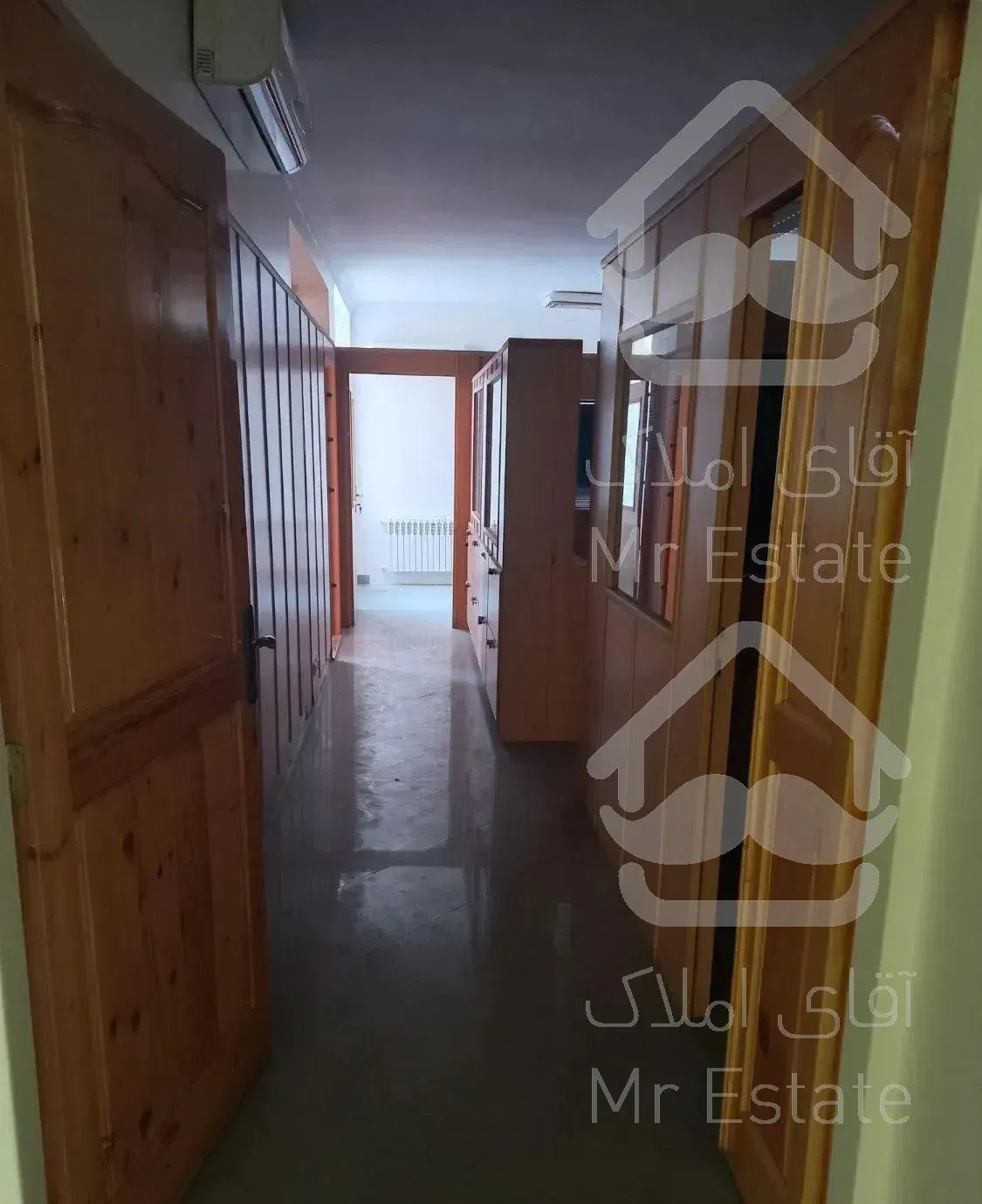 آپارتمان  ۱۸۳ متر . سند مسکونی. موقیعت اداری