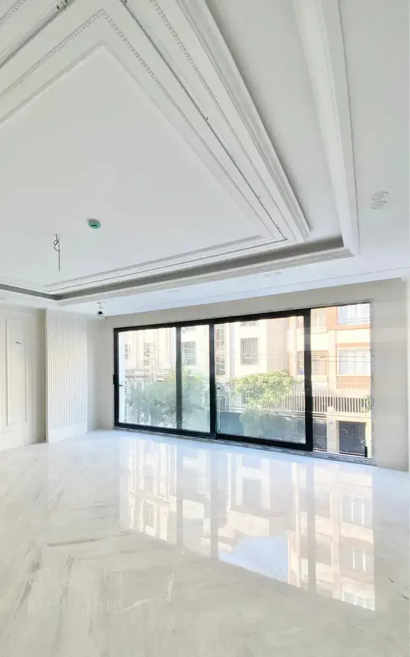 بلوار عدل /۱۵۰متر نوساز/ گذر ۳۰متری /مدرن ساز