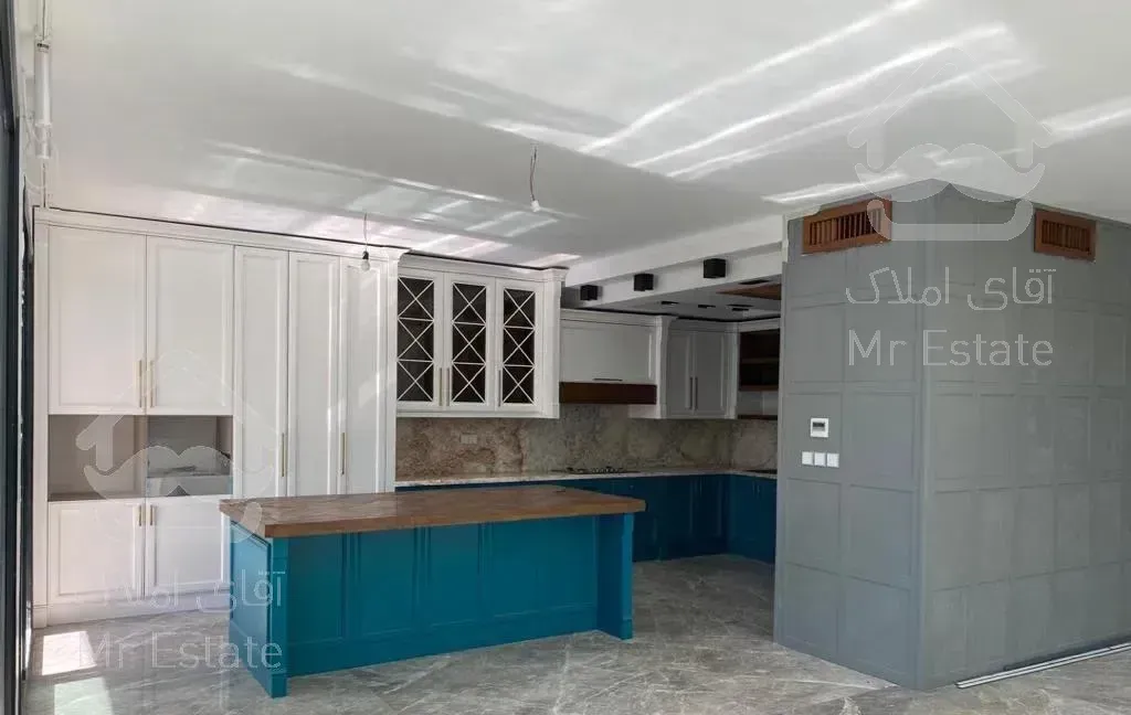 ۴۰۰ متر بدون مشابه در منطقه