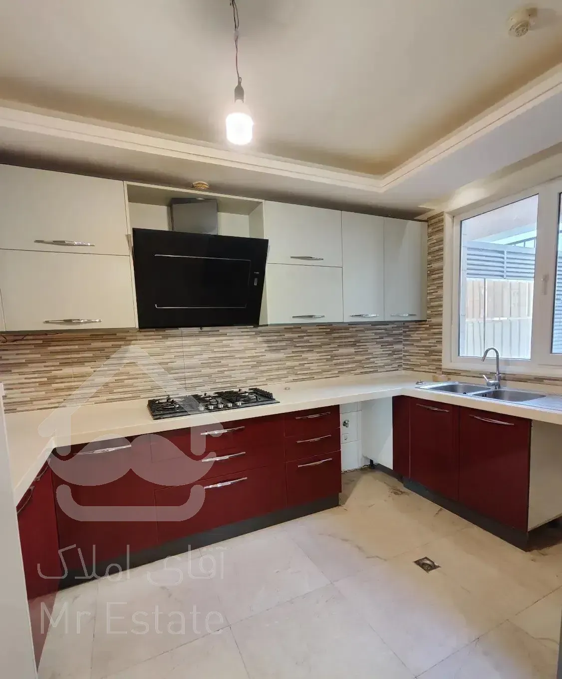 فرمانیه آبکوه ۱۵۰ متر فول امکانات غرق نور