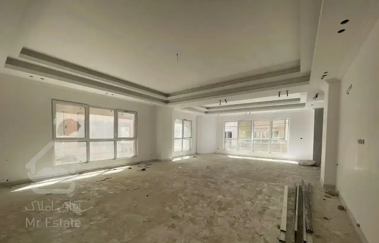 ۱۷۰ متری تک واحدی طبقه اخر