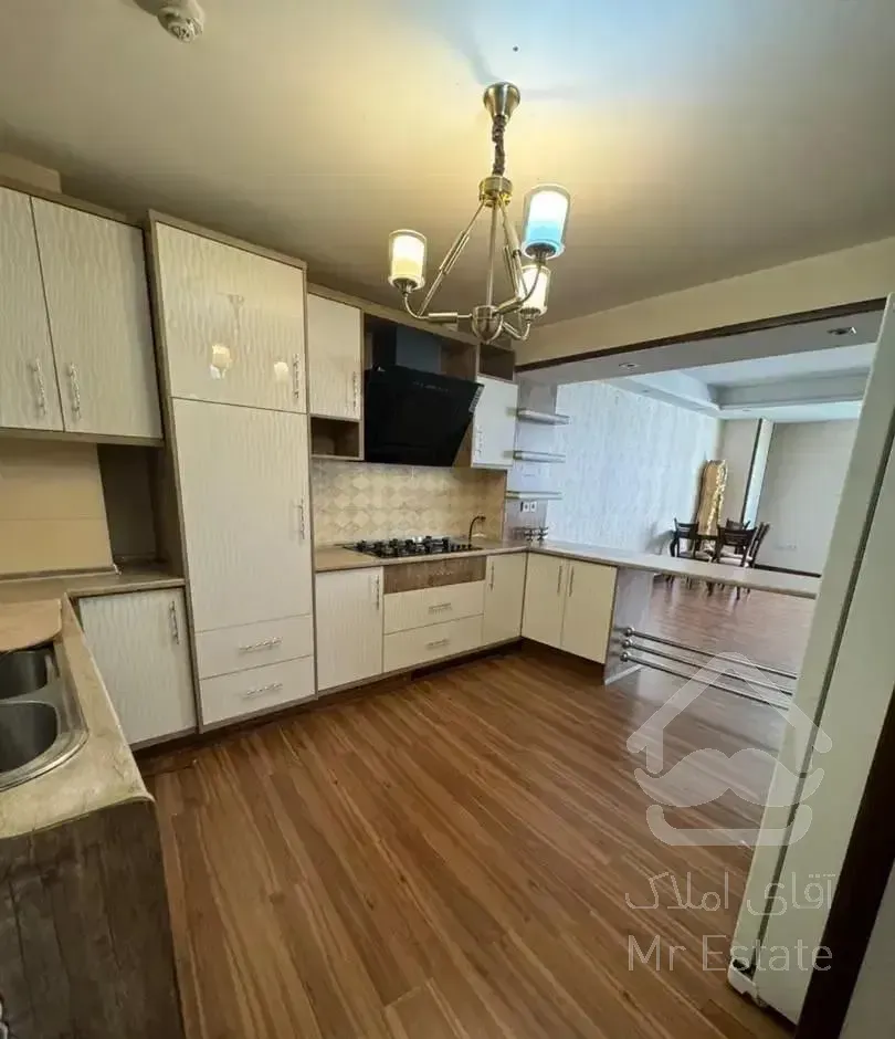 ۱۶۰متر ۳خواب اندرزگو/فرمانیه