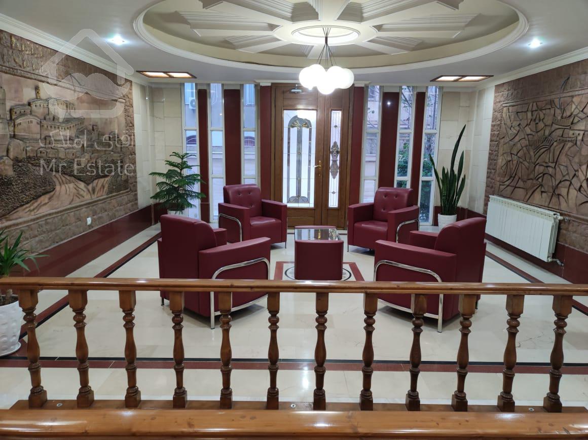 ۴۸ متر « فردوس غرب » سالن پرده خور