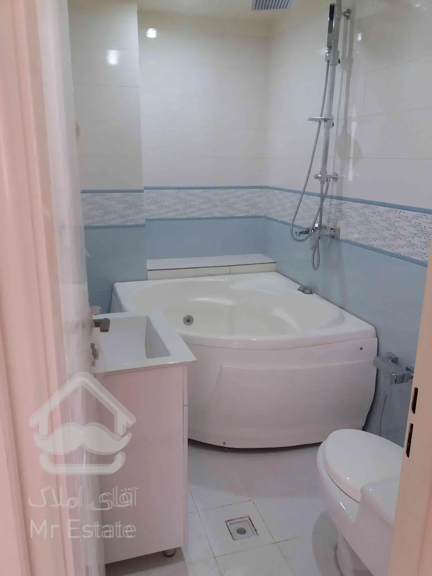 خرید آپارتمان ۸۰متریدوخواب نوساز فردوسغرب