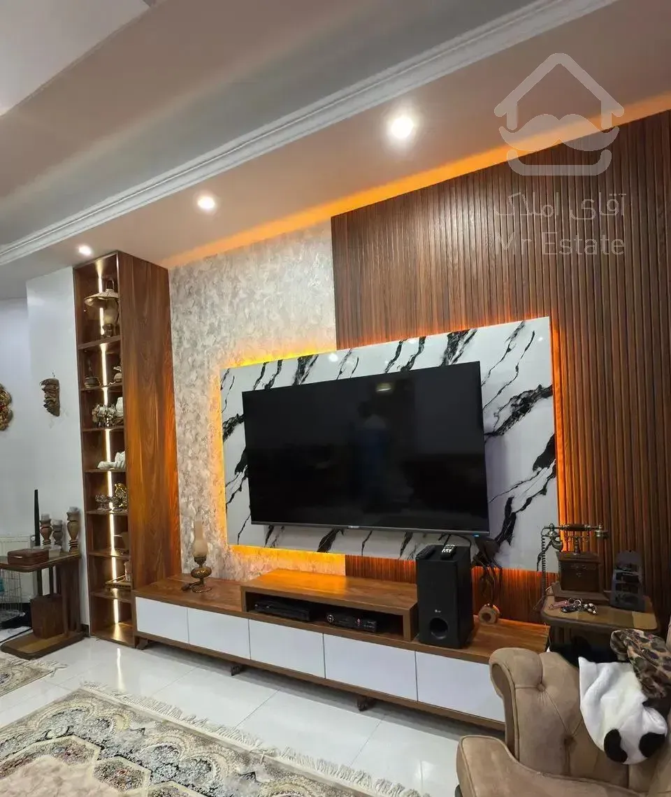 ۹۰متر /۲سال ساخـت/سنـدتکبرگ/بدون مشابه