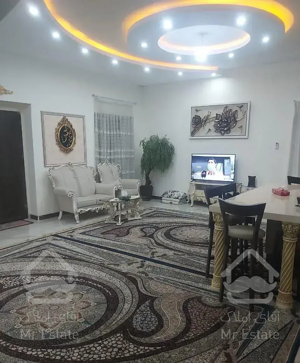 ویلا شهرکی استخر دار