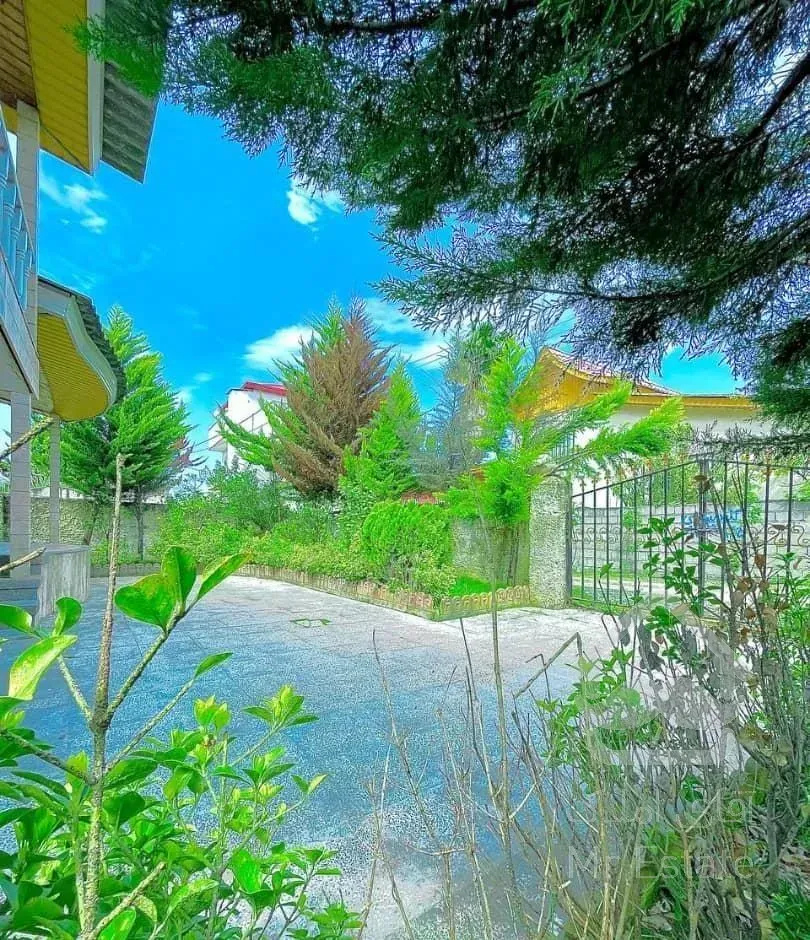 باغچه ویلا نیم پیلوت*پلاک6جنگل سند*310متر