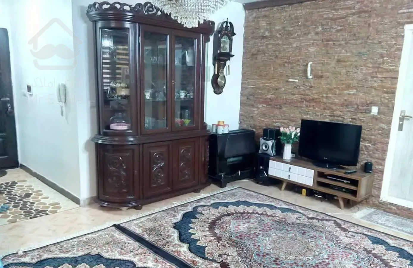 فروش آپارتمان ۵۰ متری ۱ خوابه طبقه ۴ در وصفنارد