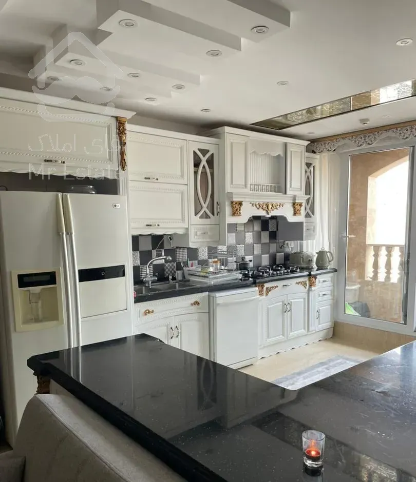 * منیریه  ۷۶ متر  خیابان معیری *     فول  امکانات