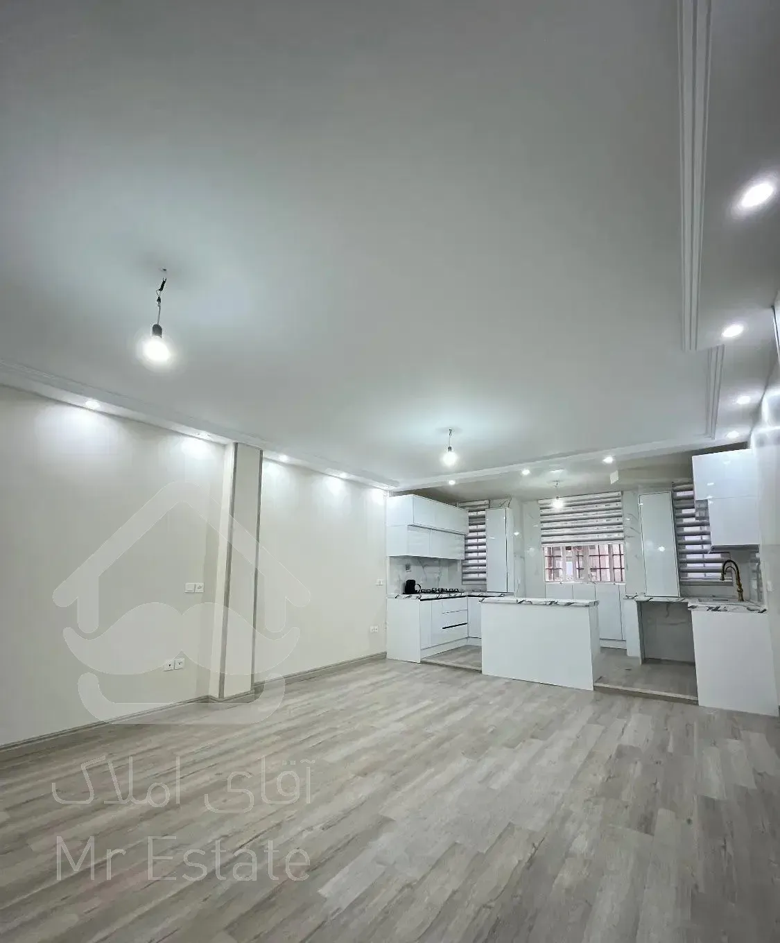 آپارتمان ۶۸ متر/کم واحد/بازسازی شده